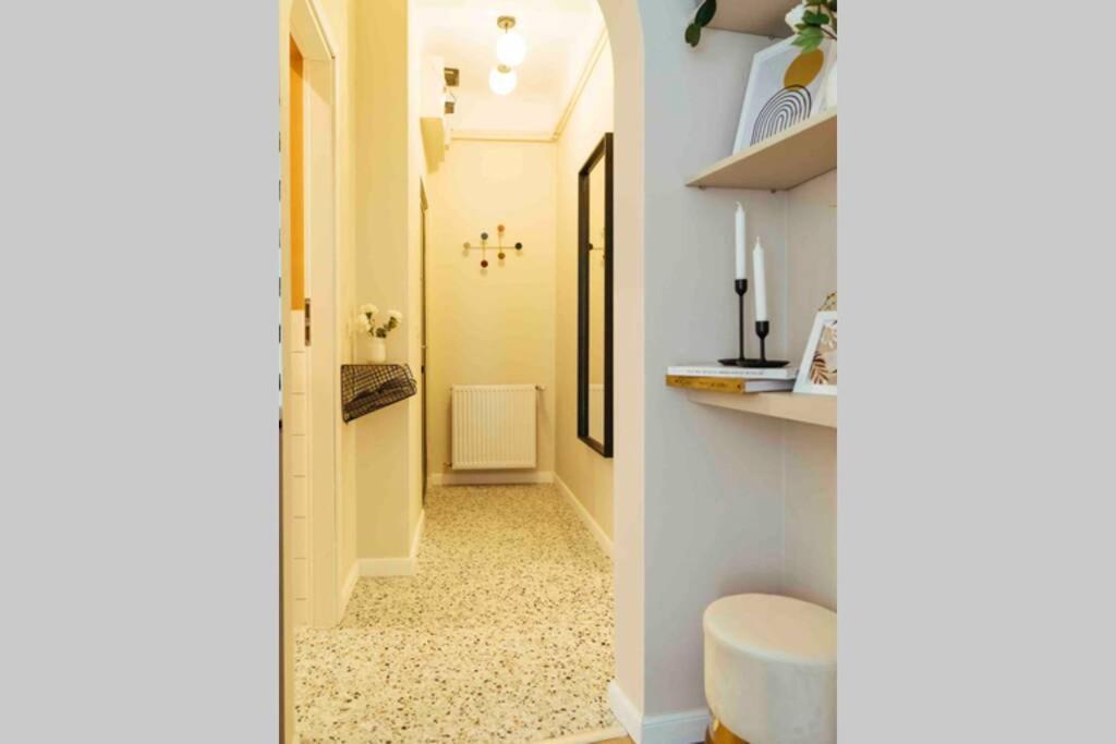 Stunning views - Top Location - Netflix + Balcony Bukarest Exterior foto