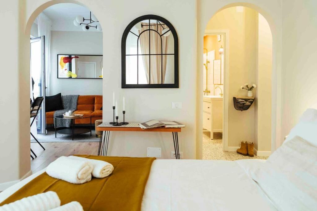 Stunning views - Top Location - Netflix + Balcony Bukarest Exterior foto